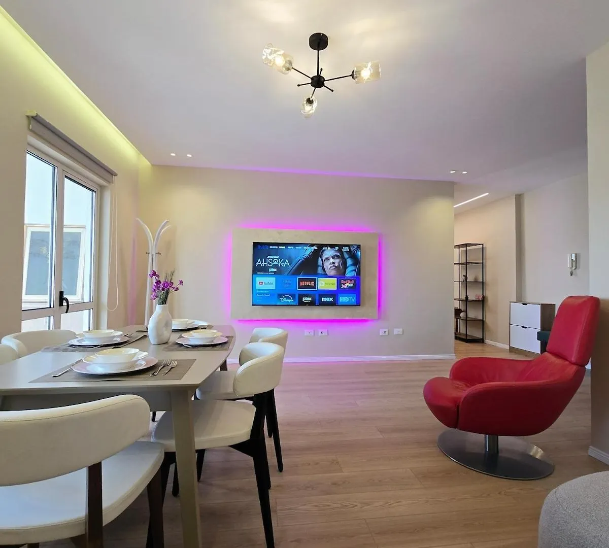 Sky Penthouse Apartment Tirana 0*,